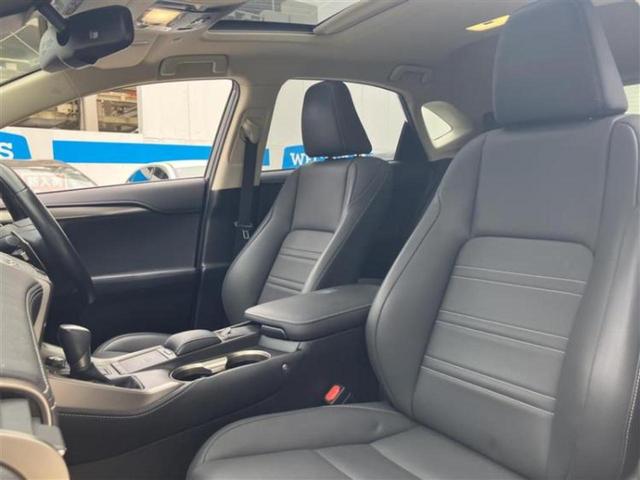 ＷＥＣＡＲＳではほぼ毎日新しい在庫車両を入荷しております！お客様のこだわりを叶える１台がきっとＷＥＣＡＲＳにあるはずです！