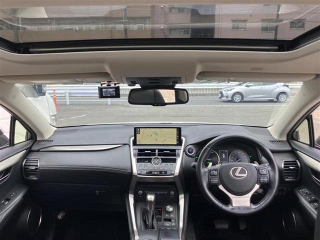 ＷＥＣＡＲＳでは登録（届出）済未使用車や走行距離１万ｋｍ未満の在庫車も多数ご用意しております！状態は良いものが良いけど、新車は高いな・・・そんなお客様にオススメです！