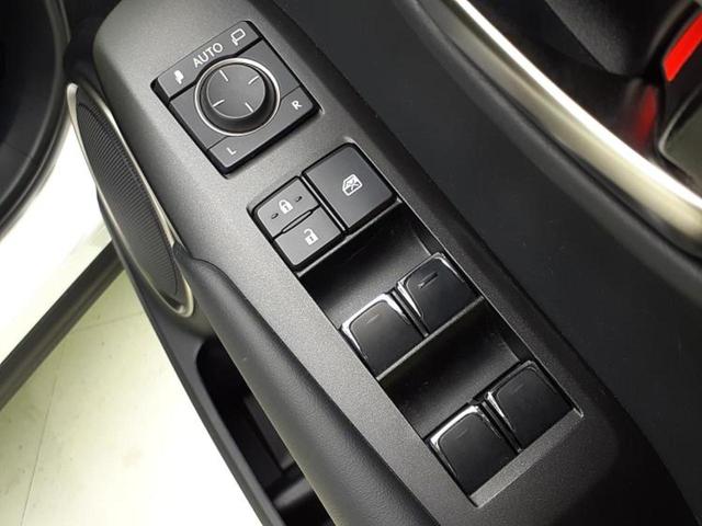 国産車から輸入車まで多様なお客様のニーズのお応えできるように、全国規模で豊富な在庫展開！車のことならＷＥＣＡＲＳへ！