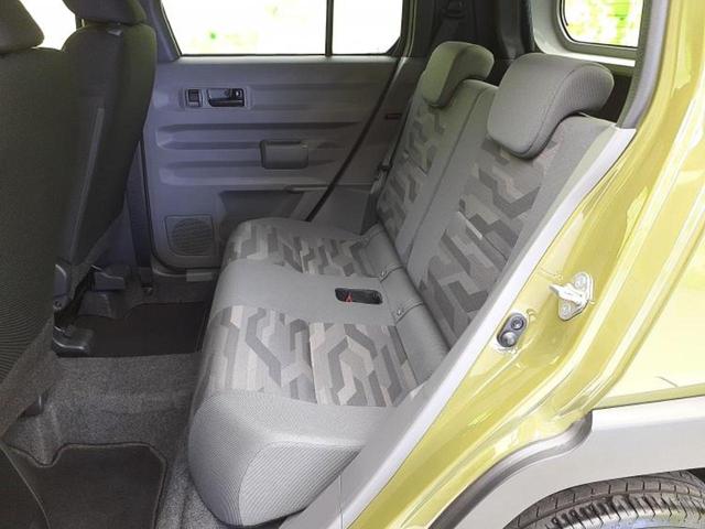 タフト Ｘ　新品タイヤ／保証書／スマートアシスト（トヨタ・ダイハツ）／ヘッドランプ　ＬＥＤ／横滑り防止装置／アイドリングストップ／エアバッグ　運転席／エアバッグ　助手席／パワーウインドウ　衝突被害軽減システム（7枚目）