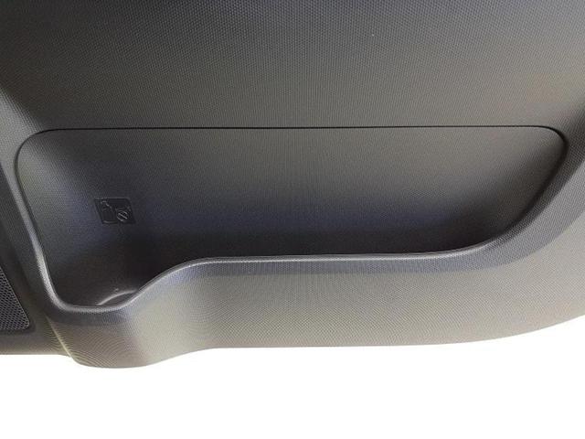 タフト Ｘ　新品タイヤ／保証書／スマートアシスト（トヨタ・ダイハツ）／ヘッドランプ　ＬＥＤ／横滑り防止装置／アイドリングストップ／エアバッグ　運転席／エアバッグ　助手席／パワーウインドウ　衝突被害軽減システム（32枚目）