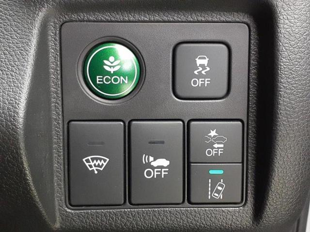 お車に合わせて無料保証以外にも、保証範囲、期間、距離を拡充させた有料保証もご用意しております！中古車の購入が初めてで不安・・・というお客様もご安心ください！