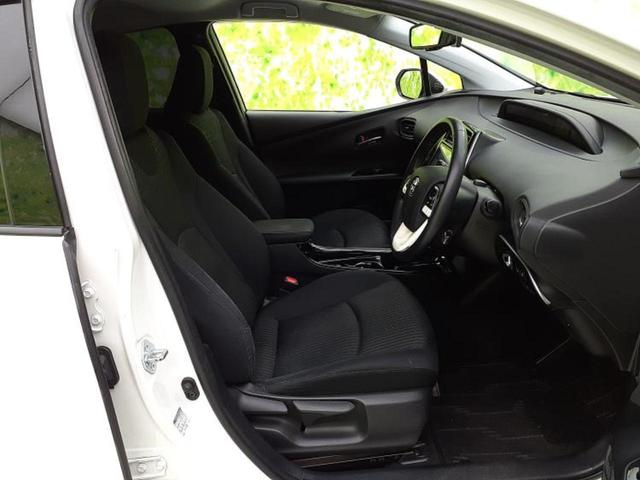 プリウス Sセーフティプラス 保証書/純正 9インチ ナビ/衝突安全装置/車線逸脱防止支援システム/ヘッドランプ LED/Bluetooth接続/ETC2.0/横滑り防止装置/アイドリングストップ/クルーズコントロール DVD再生(4枚目)