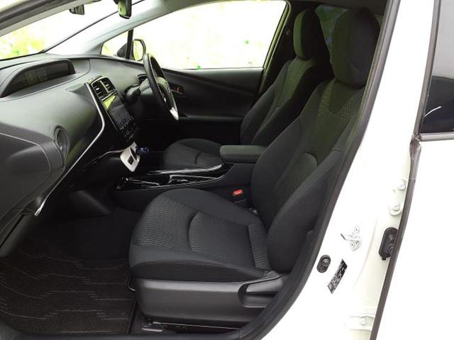 プリウス Sセーフティプラス 保証書/純正 9インチ ナビ/衝突安全装置/車線逸脱防止支援システム/ヘッドランプ LED/Bluetooth接続/ETC2.0/横滑り防止装置/アイドリングストップ/クルーズコントロール DVD再生(6枚目)