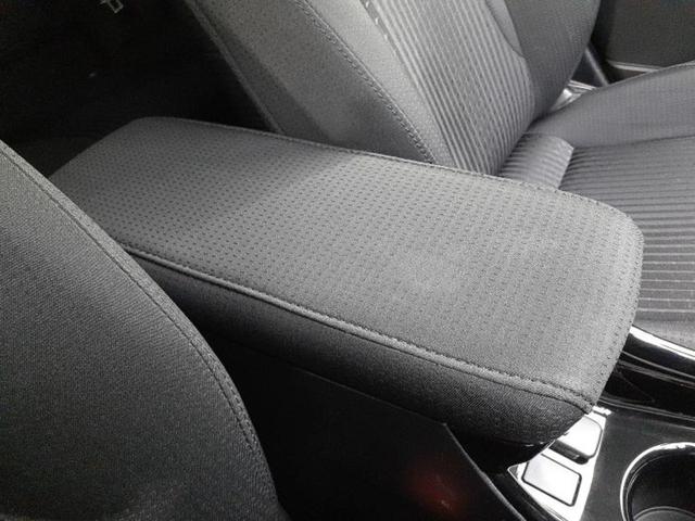 プリウス Sセーフティプラス 保証書/純正 9インチ ナビ/衝突安全装置/車線逸脱防止支援システム/ヘッドランプ LED/Bluetooth接続/ETC2.0/横滑り防止装置/アイドリングストップ/クルーズコントロール DVD再生(32枚目)