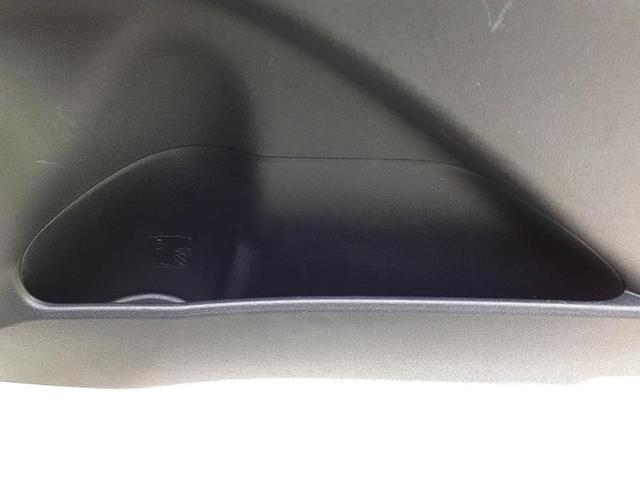 プリウス Sセーフティプラス 保証書/純正 9インチ ナビ/衝突安全装置/車線逸脱防止支援システム/ヘッドランプ LED/Bluetooth接続/ETC2.0/横滑り防止装置/アイドリングストップ/クルーズコントロール DVD再生(42枚目)