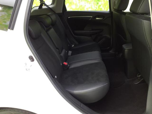 シャトル ハイブリッドX・ホンダセンシング 新品タイヤ/純正 8インチ ナビ/衝突安全装置/シートヒーター/車線逸脱防止支援システム/シート ハーフレザー/ドライブレコーダー 前後/ヘッドランプ LED/Bluetooth接続/ETC ドラレコ(5枚目)