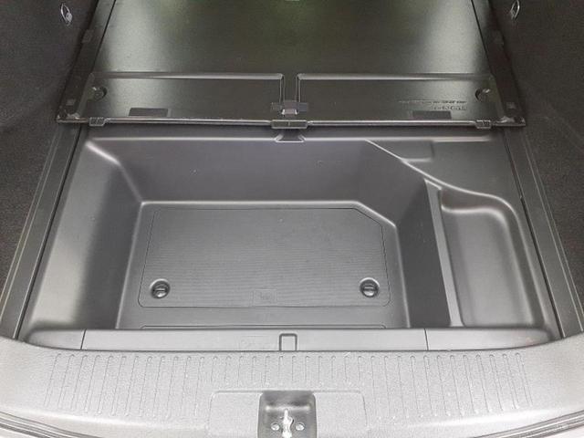 シャトル ハイブリッドX・ホンダセンシング 新品タイヤ/純正 8インチ ナビ/衝突安全装置/シートヒーター/車線逸脱防止支援システム/シート ハーフレザー/ドライブレコーダー 前後/ヘッドランプ LED/Bluetooth接続/ETC ドラレコ(24枚目)