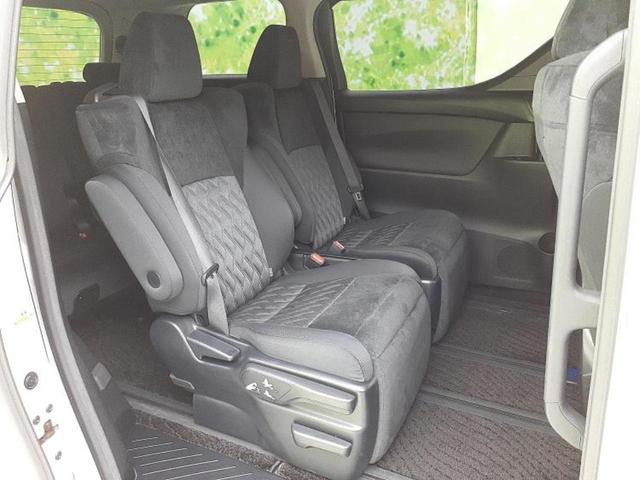 アルファードハイブリッド 4WDハイブリッドS 保証書/純正 10インチ SDナビ/フリップダウンモニター 純正 12.1インチ/衝突安全装置/両側電動スライドドア/車線逸脱防止支援システム/ドライブレコーダー 純正/ヘッドランプ LED 4WD(5枚目)