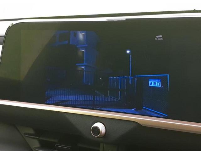 クラウンクロスオーバー 4WD Gアドバンスドレザーパッケージ 新品タイヤ/保証書/ディスプレイオーディオ/デジタルインナーミラー/衝突安全装置/シートヒーター 前席/全方位モニター/車線逸脱防止支援システム/シート 合皮/ヘッドランプ LED/USBジャック(11枚目)