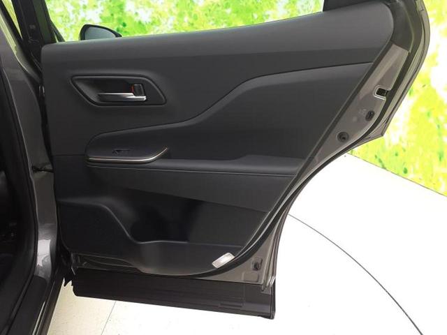 クラウンクロスオーバー 4WD Gアドバンスドレザーパッケージ 新品タイヤ/保証書/ディスプレイオーディオ/デジタルインナーミラー/衝突安全装置/シートヒーター 前席/全方位モニター/車線逸脱防止支援システム/シート 合皮/ヘッドランプ LED/USBジャック(20枚目)