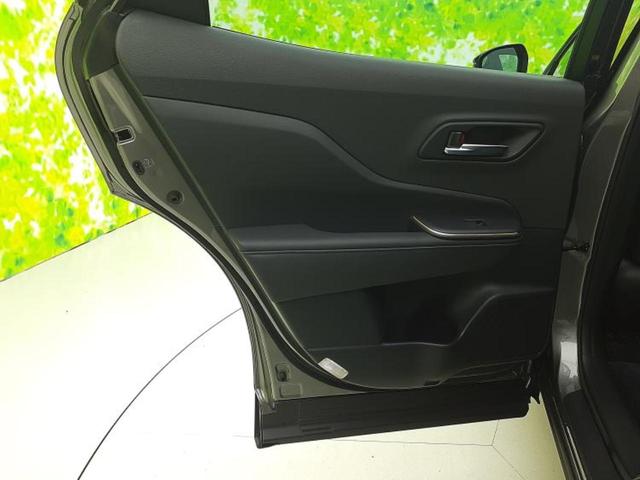 クラウンクロスオーバー 4WD Gアドバンスドレザーパッケージ 新品タイヤ/保証書/ディスプレイオーディオ/デジタルインナーミラー/衝突安全装置/シートヒーター 前席/全方位モニター/車線逸脱防止支援システム/シート 合皮/ヘッドランプ LED/USBジャック(22枚目)