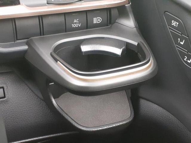 クラウンクロスオーバー 4WD Gアドバンスドレザーパッケージ 新品タイヤ/保証書/ディスプレイオーディオ/デジタルインナーミラー/衝突安全装置/シートヒーター 前席/全方位モニター/車線逸脱防止支援システム/シート 合皮/ヘッドランプ LED/USBジャック(50枚目)