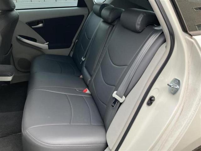 プリウス S LEDエディション 保証書/純正 SDナビ/ドライブレコーダー 社外/ヘッドランプ LED/Bluetooth接続/ETC/アイドリングストップ/バックモニター/フルセグTV/エアバッグ 運転席/エアバッグ 助手席(7枚目)