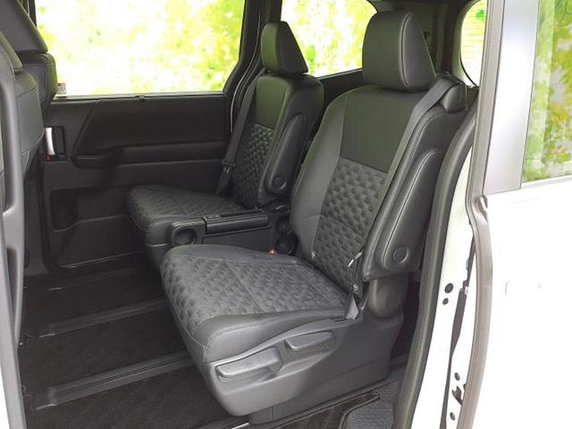 ヴォクシー ハイブリッドS-Z 保証書/ディスプレイオーディオ+ナビ/フリップダウンモニター/デジタルインナーミラー/衝突安全装置/両側電動スライドドア/シートヒーター 前席/車線逸脱防止支援システム 衝突被害軽減システム(8枚目)