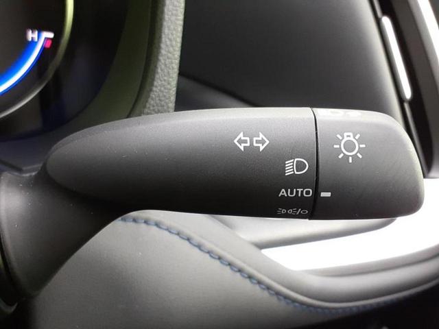 ヴォクシー ハイブリッドS-Z 保証書/ディスプレイオーディオ+ナビ/フリップダウンモニター/デジタルインナーミラー/衝突安全装置/両側電動スライドドア/シートヒーター 前席/車線逸脱防止支援システム 衝突被害軽減システム(16枚目)