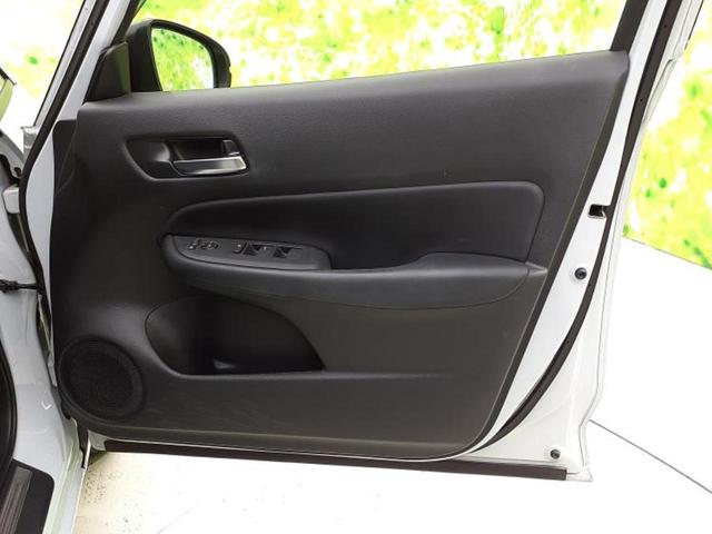 フィット ホーム 保証書/純正 SDナビ/衝突安全装置/車線逸脱防止支援システム/シート ハーフレザー/ヘッドランプ LED/Bluetooth接続/ETC/EBD付ABS/横滑り防止装置/アイドリングストップ(20枚目)