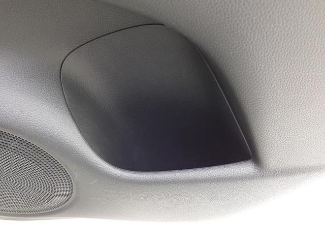 フィット ホーム 保証書/純正 SDナビ/衝突安全装置/車線逸脱防止支援システム/シート ハーフレザー/ヘッドランプ LED/Bluetooth接続/ETC/EBD付ABS/横滑り防止装置/アイドリングストップ(40枚目)