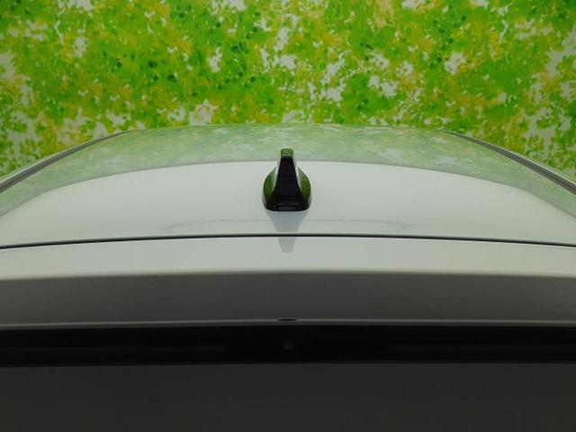 フィット ホーム 保証書/純正 SDナビ/衝突安全装置/車線逸脱防止支援システム/シート ハーフレザー/ヘッドランプ LED/Bluetooth接続/ETC/EBD付ABS/横滑り防止装置/アイドリングストップ(48枚目)