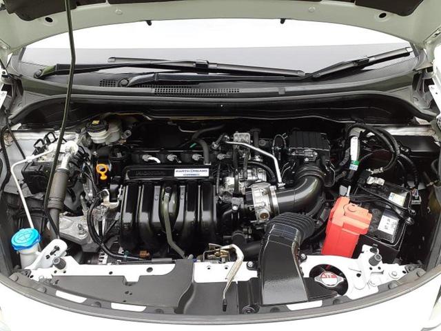 フィット ホーム 保証書/純正 SDナビ/衝突安全装置/車線逸脱防止支援システム/シート ハーフレザー/ヘッドランプ LED/Bluetooth接続/ETC/EBD付ABS/横滑り防止装置/アイドリングストップ(49枚目)