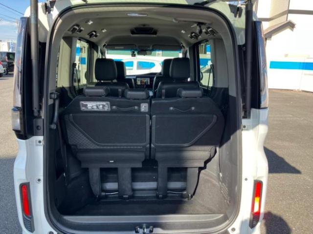 ステップワゴンスパーダ スパーダハイブリッドG・EXホンダセンシング 保証書/純正 10インチ SDナビ/フリップダウンモニター 純正 11.6インチ/ホンダセンシング/両側電動スライドドア/シートヒーター 前席/車線逸脱防止支援システム/シート ハーフレザー ドラレコ(8枚目)