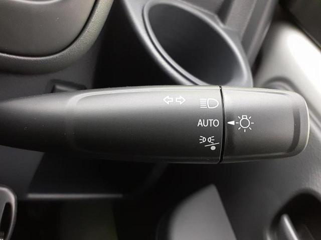 キャリイトラック 4WD KC 保証書/登録済未使用車/EBD付ABS/横滑り防止装置/禁煙車/エアバッグ 運転席/エアバッグ 助手席/パワーウインドウ/パワーステアリング/オートライト/マニュアルエアコン/取扱説明書 4WD(11枚目)