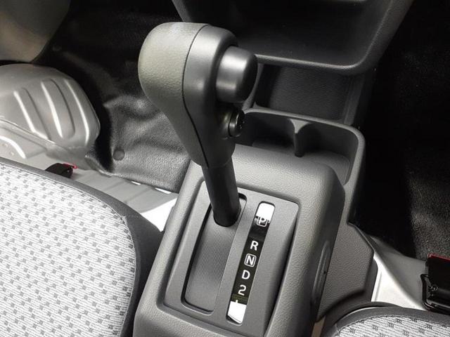 キャリイトラック 4WD KC 保証書/登録済未使用車/EBD付ABS/横滑り防止装置/禁煙車/エアバッグ 運転席/エアバッグ 助手席/パワーウインドウ/パワーステアリング/オートライト/マニュアルエアコン/取扱説明書 4WD(13枚目)