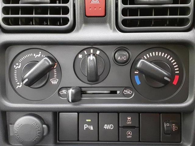 キャリイトラック 4WD KC 保証書/登録済未使用車/EBD付ABS/横滑り防止装置/禁煙車/エアバッグ 運転席/エアバッグ 助手席/パワーウインドウ/パワーステアリング/オートライト/マニュアルエアコン/取扱説明書 4WD(17枚目)