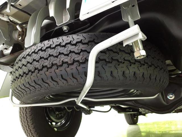 キャリイトラック 4WD KC 保証書/登録済未使用車/EBD付ABS/横滑り防止装置/禁煙車/エアバッグ 運転席/エアバッグ 助手席/パワーウインドウ/パワーステアリング/オートライト/マニュアルエアコン/取扱説明書 4WD(23枚目)