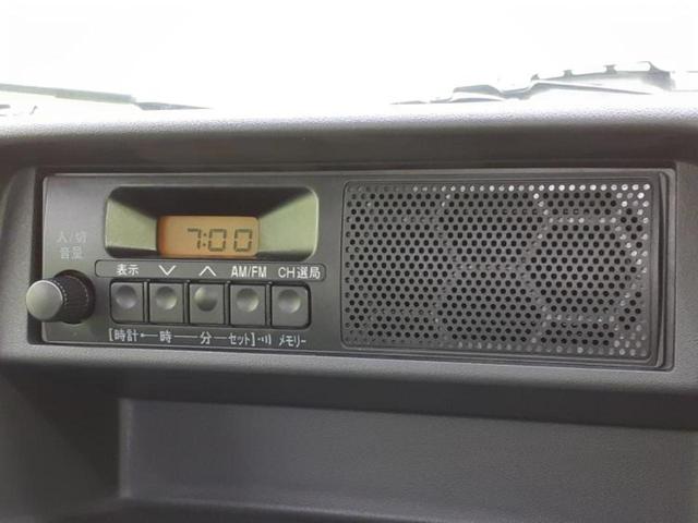 キャリイトラック 4WD KC 保証書/登録済未使用車/EBD付ABS/横滑り防止装置/禁煙車/エアバッグ 運転席/エアバッグ 助手席/パワーウインドウ/パワーステアリング/オートライト/マニュアルエアコン/取扱説明書 4WD(28枚目)