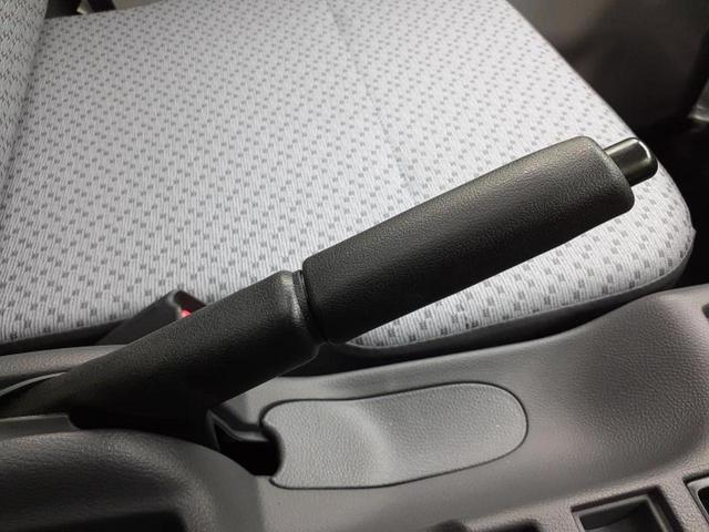 キャリイトラック 4WD KC 保証書/登録済未使用車/EBD付ABS/横滑り防止装置/禁煙車/エアバッグ 運転席/エアバッグ 助手席/パワーウインドウ/パワーステアリング/オートライト/マニュアルエアコン/取扱説明書 4WD(29枚目)