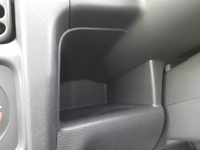 キャリイトラック 4WD KC 保証書/登録済未使用車/EBD付ABS/横滑り防止装置/禁煙車/エアバッグ 運転席/エアバッグ 助手席/パワーウインドウ/パワーステアリング/オートライト/マニュアルエアコン/取扱説明書 4WD(33枚目)