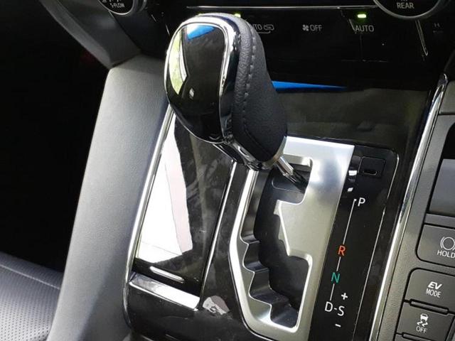 アルファードハイブリッド 4WDハイブリッドSR Cパッケージ 保証書/ディスプレイオーディオ/フリップダウンモニター/デジタルインナーミラー/両側電動スライドドア/シートヒーター/シート 合皮/電動バックドア/ヘッドランプ LED/ETC/EBD付ABS 4WD(17枚目)