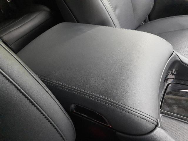 アルファードハイブリッド 4WDハイブリッドSR Cパッケージ 保証書/ディスプレイオーディオ/フリップダウンモニター/デジタルインナーミラー/両側電動スライドドア/シートヒーター/シート 合皮/電動バックドア/ヘッドランプ LED/ETC/EBD付ABS 4WD(34枚目)