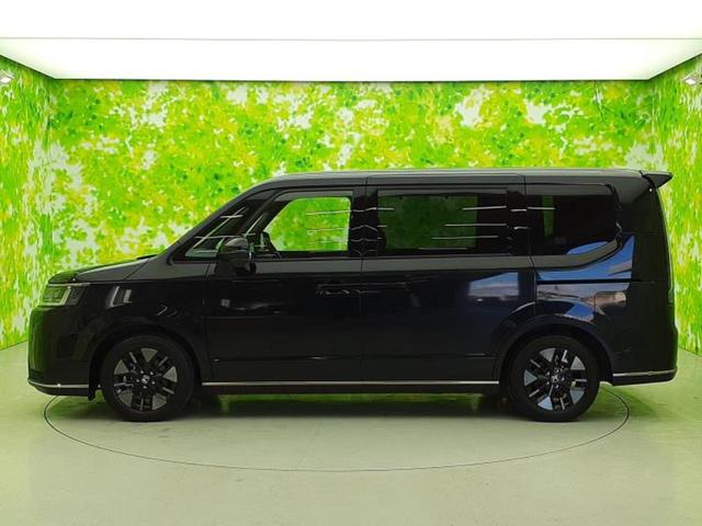 ステップワゴン スパーダ　保証書／純正　１１インチ　ＳＤナビ／フリップダウンモニター　純正　１２．８インチ／衝突安全装置／両側電動スライドドア／車線逸脱防止支援システム／シート　ハーフレザー／電動バックドア　バックカメラ（2枚目）