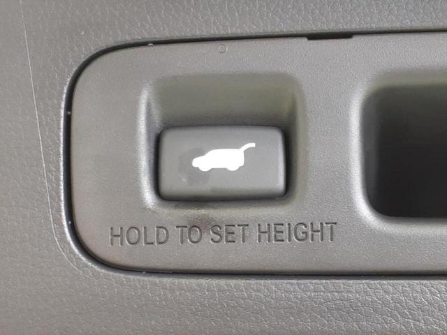 ステップワゴン スパーダ　保証書／純正　１１インチ　ＳＤナビ／フリップダウンモニター　純正　１２．８インチ／衝突安全装置／両側電動スライドドア／車線逸脱防止支援システム／シート　ハーフレザー／電動バックドア　バックカメラ（42枚目）