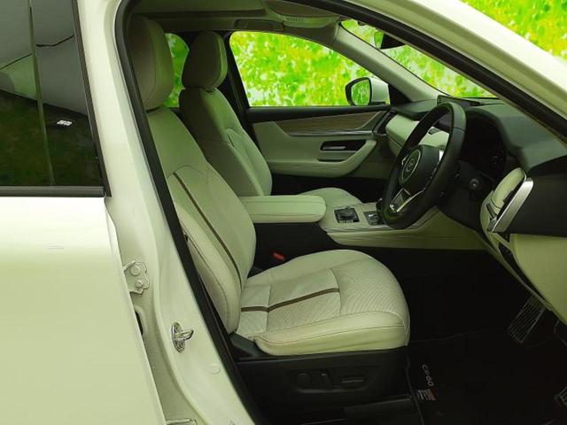 CX-60 4WD XDエクスクルーシブモード サンルーフ/BOSE/保証書/純正 SDナビ/衝突安全装置/シートヒーター/全方位モニター/車線逸脱防止支援システム/シート 合皮/電動バックドア/ドライブレコーダー 前後/ヘッドランプ LED(4枚目)
