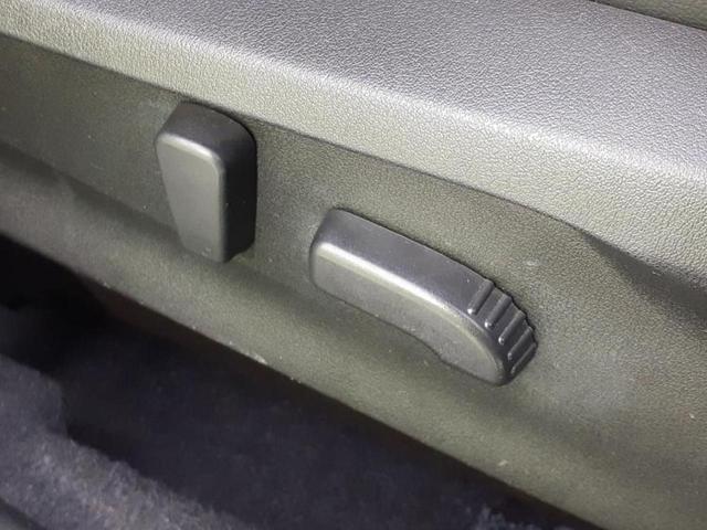 インプレッサスポーツ ２．０ｉ－Ｌアイサイト　新品タイヤ／保証書／純正　８インチ　ナビ／衝突安全装置／シートヒーター　前席／車線逸脱防止支援システム／ヘッドランプ　ＬＥＤ／Ｂｌｕｅｔｏｏｔｈ接続／ＥＴＣ２．０／ＥＢＤ付ＡＢＳ／横滑り防止装置（43枚目）