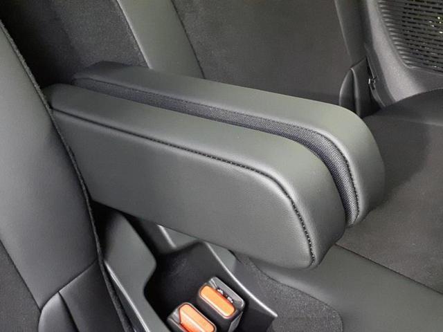 N-BOXカスタム ターボ ★★★純正 8インチ ナビ/ホンダセンシング/両側電動スライドドア/シートヒーター 前席/車線逸脱防止支援システム/シート ハーフレザー/登録済未使用車/ヘッドランプ LED/USBジャック ターボ(31枚目)