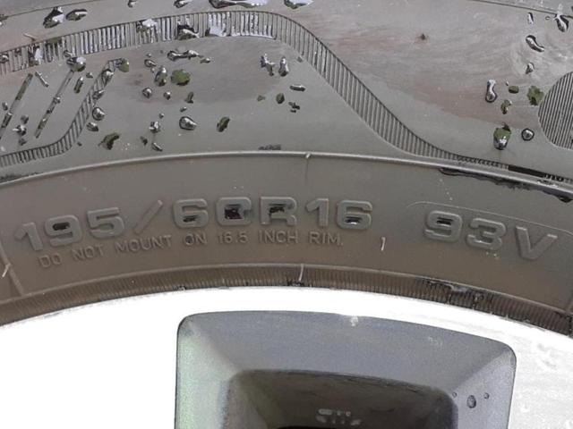 セレナ ハイウェイスターＶセレクション　保証書／純正　ＳＤナビ／衝突安全装置／両側電動スライドドア／車線逸脱防止支援システム／ドライブレコーダー　前後／ヘッドランプ　ＬＥＤ／Ｂｌｕｅｔｏｏｔｈ接続／ＥＴＣ／ＥＢＤ付ＡＢＳ／横滑り防止装置（11枚目）