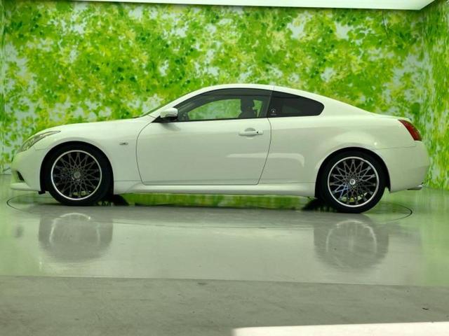 スカイライン ３７０ＧＴ　純正　ＨＤＤナビ／シート　合皮／ＥＴＣ／横滑り防止装置／バックモニター／エアバッグ　運転席／エアバッグ　助手席／ＭＴモード付き／アルミホイール　社外　１９インチ／パワーウインドウ　バックカメラ（2枚目）