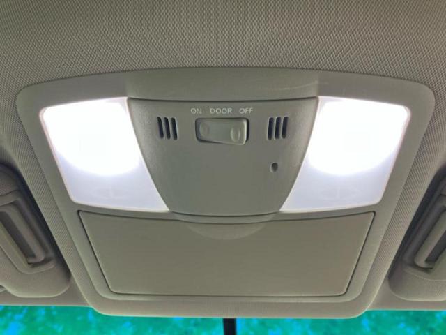 スカイライン ３７０ＧＴ　純正　ＨＤＤナビ／シート　合皮／ＥＴＣ／横滑り防止装置／バックモニター／エアバッグ　運転席／エアバッグ　助手席／ＭＴモード付き／アルミホイール　社外　１９インチ／パワーウインドウ　バックカメラ（28枚目）