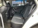ＲＡＶ４ ４ＷＤ　Ｇ　保証書／純正　９インチ　ＳＤナビ／衝突安全装置／シートヒーター　前席／車線逸脱防止支援システム／シート　合皮／電動バックドア／ヘッドランプ　ＬＥＤ／Ｂｌｕｅｔｏｏｔｈ接続／ＥＴＣ／ＥＢＤ付ＡＢＳ（6枚目）