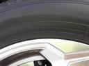 WECARSの展示場では実際に見て、触ってお車をお選びいただけます!知識の豊富な営業スタッフが様々なカーライフをご提案いたします!