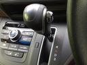 Ｇホンダセンシング　衝突安全装置／両側電動スライドドア／シートヒーター　前席／車線逸脱防止支援システム／ドライブレコーダー　社外／ＵＳＢジャック／Ｂｌｕｅｔｏｏｔｈ接続／ＥＴＣ／ＥＢＤ付ＡＢＳ／横滑り防止装置　ＴＶ（18枚目）