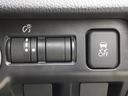 ４ＷＤ　Ｓリミテッド　保証書／純正　ＳＤナビ／衝突安全装置／シートヒーター／車線逸脱防止支援システム／シート　ハーフレザー／ヘッドランプ　ＨＩＤ／ＥＴＣ／ＥＢＤ付ＡＢＳ／横滑り防止装置／アイドリングストップ　電動シート（27枚目）