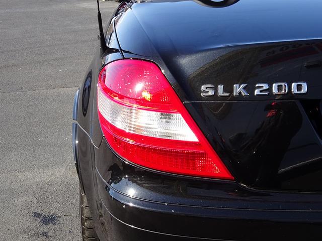 ＳＬＫ ＳＬＫ２００コンプレッサー☆電動オープン☆本革シート☆　☆電動オープン☆メーカーナビ☆本革シート☆パワーシート☆シートヒーター☆ヘッドレストヒーター☆ミラーウインカー☆キセノン＋オートライト☆パドルシフト☆フォグ☆クルコン☆６連ＣＤチェンジャー☆ＥＴＣ☆（63枚目）