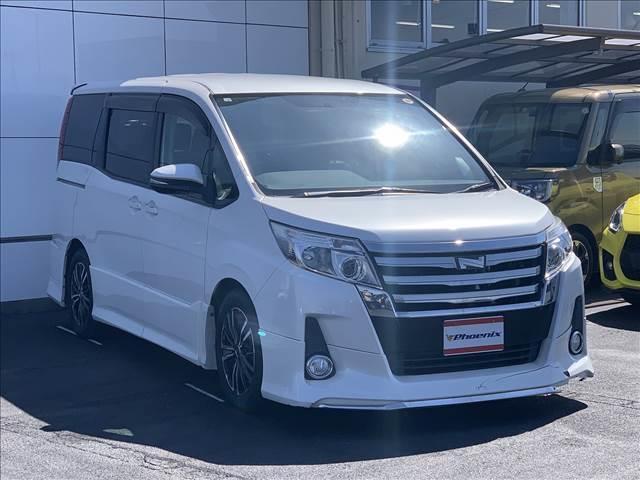 ノア Ｓｉ☆純正９インチナビ☆バックカメラ☆フリップダウンモニター　☆ワンオーナー☆４ＷＤ☆純正９インチナビ☆フルセグ☆バックカメラ☆フリップダウンモニター☆両側パワスラ☆システムコンソール☆ＬＥＤヘッドライト☆ビルトインＥＴＣ☆ＴＥＩＮダウンサス☆モデリスタエアロ☆（4枚目）