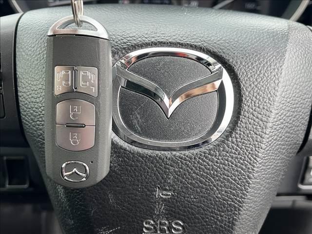 プレマシー ２０Ｓスカイアクティブ☆１オナ☆ナビ☆後席モニター☆試乗ＯＫ　☆１オーナー☆ナビ☆ＴＶ☆Ｂｌｕｅｔｏｏｔｈ☆バックカメラ☆フリップダウンモニター☆両側電動☆キセノン＋オートライト☆スマートインＥＴＣ☆スマートキー☆３列シート☆７人乗り☆走行５．３万☆試乗出来ます（17枚目）