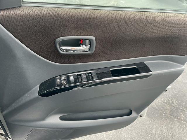 ルークス ＨＳ☆走行２．７万☆ナビ☆Ｂカメラ☆電動ドア☆試乗出来ます☆　☆ナビ☆ＴＶ☆バックカメラ☆パワースライドドア☆スマートキー☆プッシュスタート☆キセノンヘッドライト☆オートライト☆フォグランプ☆ＥＴＣ☆ミラーウィンカー☆前後ドラレコ☆走行２．７万ｋｍ☆試乗出来ます（46枚目）